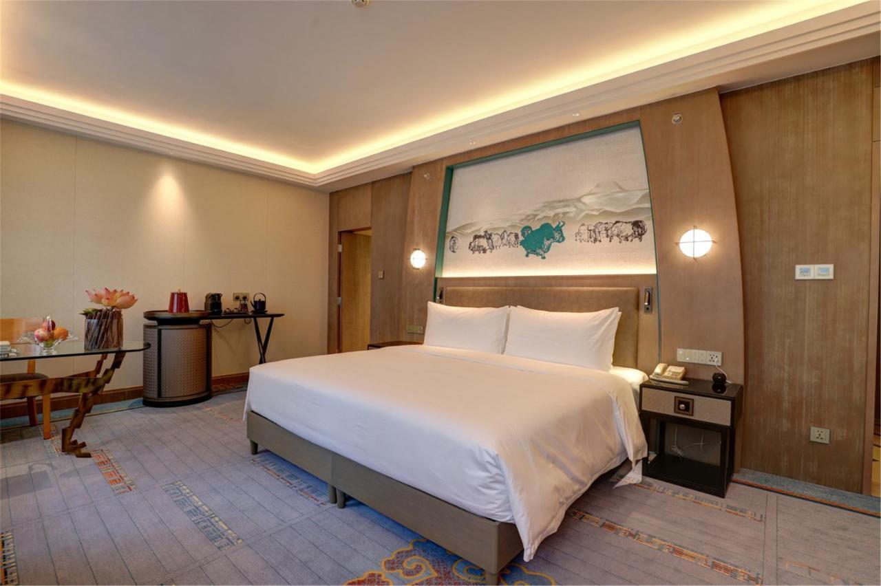 Chengdu Tibetan Hotel-Free Welcome Tibetan Tea Exterior photo